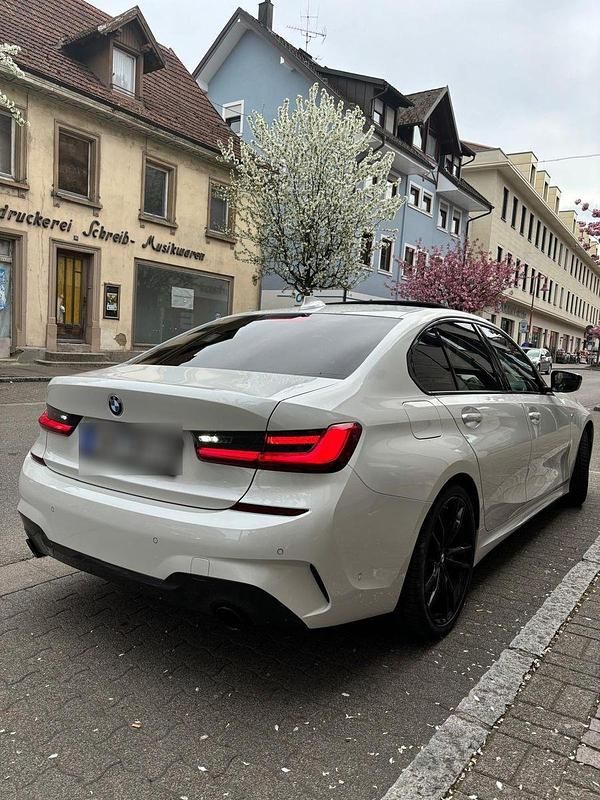 Gebraucht BMW 320 184 PS (135 kW) 2020 Weiß Kombi
