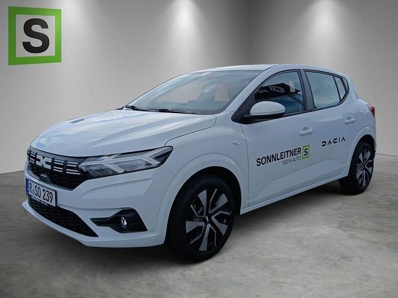 Weiß Gebraucht 2025 Dacia Sandero Expression Kleinwagen | 19.048 € (Fairer Preis) - Bild 1/4