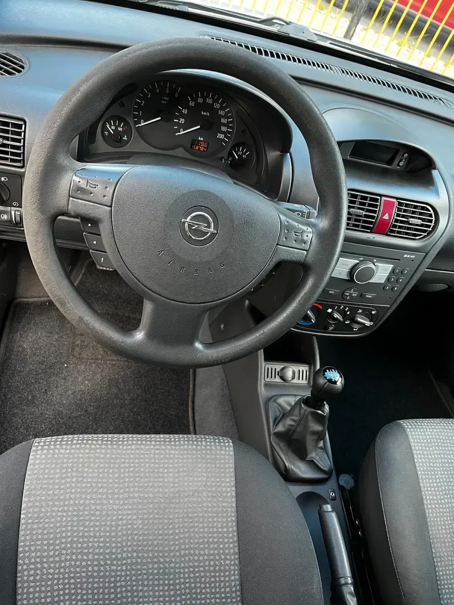 Gebraucht Opel Combo 75 PS (55 kW) 2011 Silber Van / Kleinbus