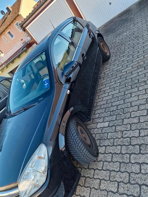 Second-hand Opel Astra 200 CP (147 kW) 2009 Berlinǎ