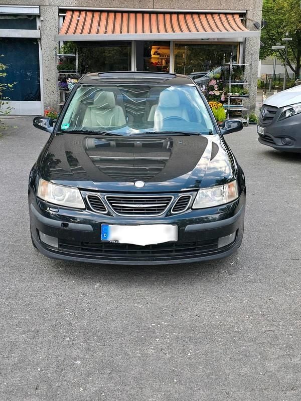 Schwarz Gebraucht 2002 Saab 9-3 Limousine | 1.300 € (Superpreis) - Bild 1/4