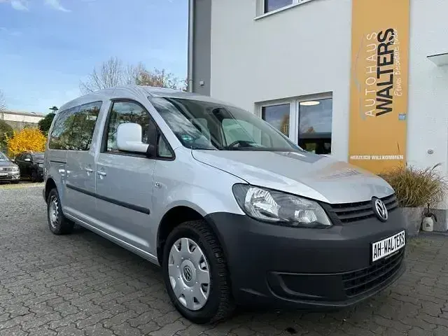 Gebraucht VW Caddy Maxi Trendline 102 PS (75 kW) 2014 Silber Van / Kleinbus