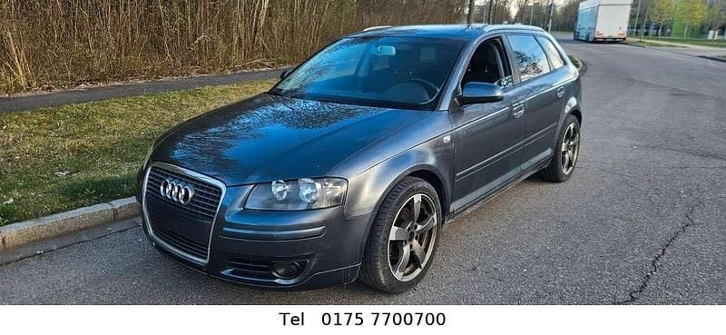 Gebraucht Audi A3 Sportback Ambition 150 PS (110 kW) 2005 Delfingrau metallic Kleinwagen