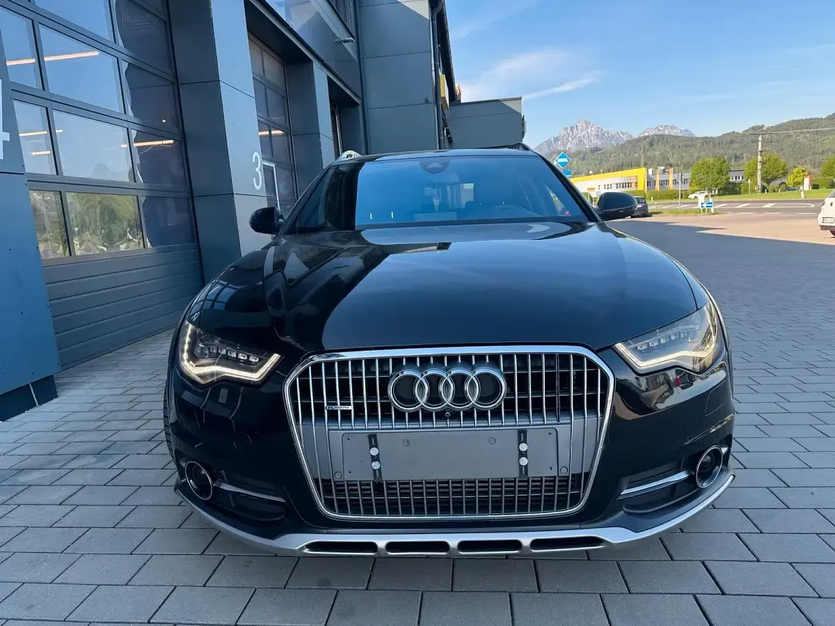 Gebraucht Audi A6 Allroad Advanced 313 PS (230 kW) 2013 Schwarz Kombi