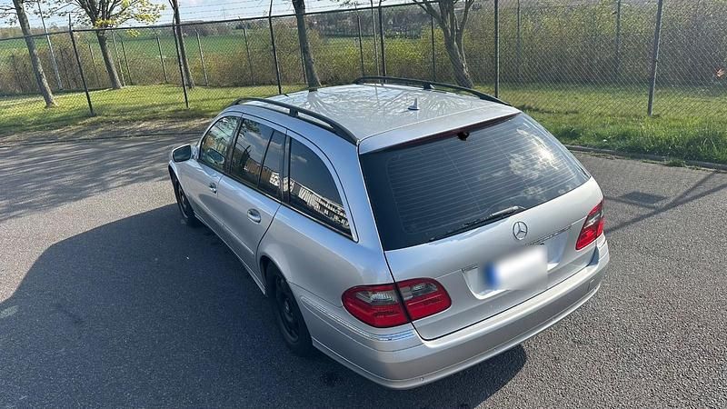 Usata Mercedes 220 2008 Argento Station wagon