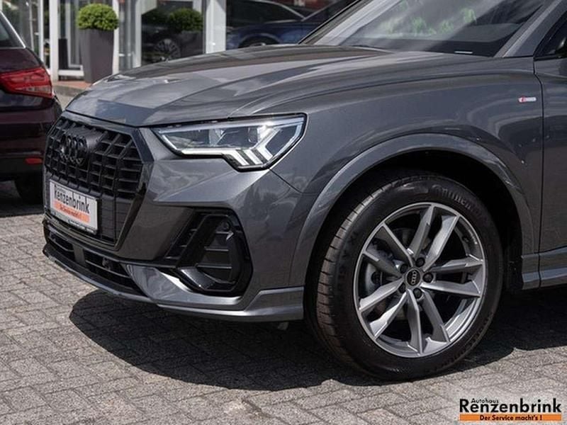 Ny Audi Q3 S-Line 150 HK (110 kW) 2025 Grå SUV