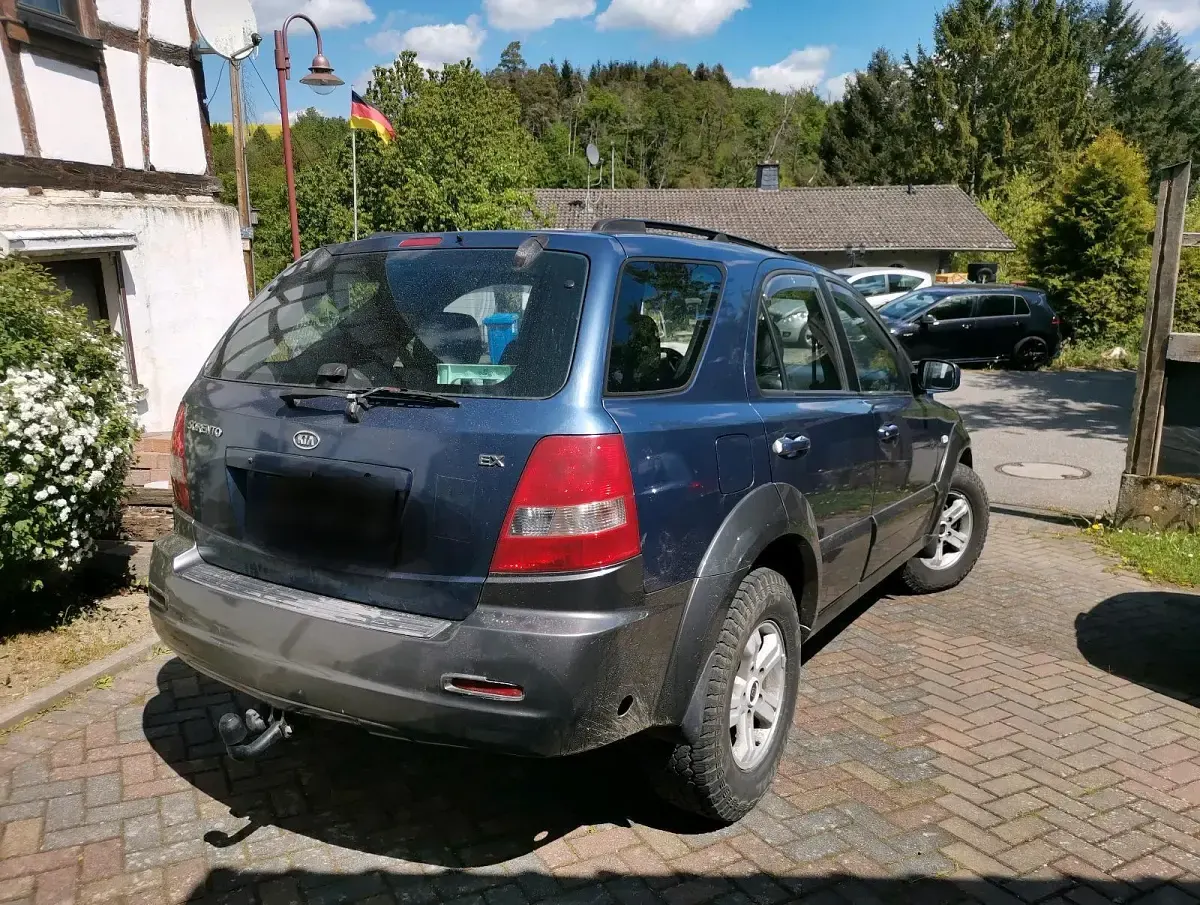 Gebraucht Kia Sorento 196 PS (144 kW) 2003 Blau SUV