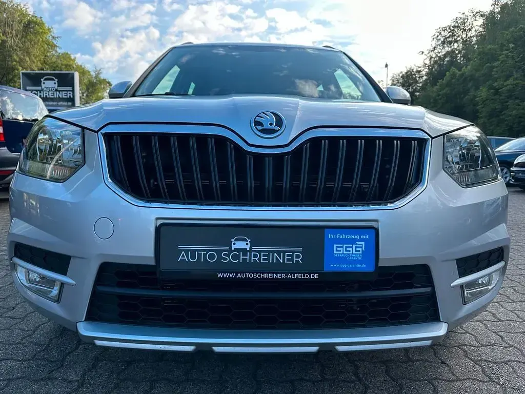 Gebraucht Skoda Yeti Ambition 105 PS (77 kW) 2014 Silber SUV