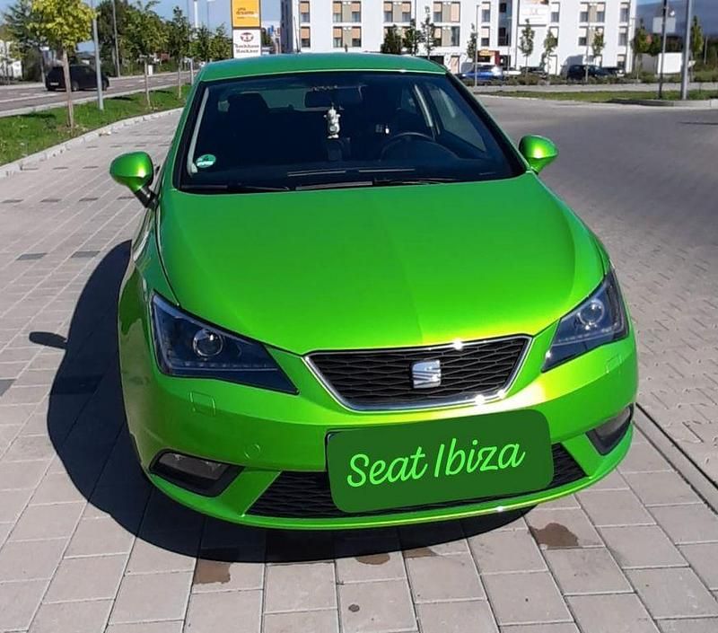 Grün Gebraucht 2012 Seat Ibiza SC Style Kleinwagen | 5.800 € (Etwas zu teuer) - Bild 1/4