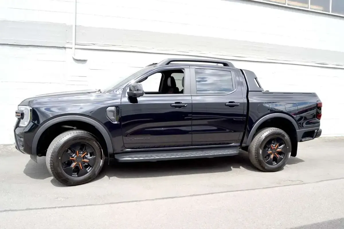 Neu Ford Ranger Wildtrack 281 PS (206 kW) 2026 Agate black Pickup