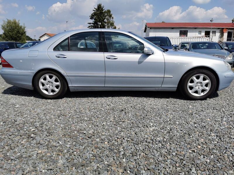 Usata Mercedes S320 224 CV (164 kW) 1998 Blu Berlina