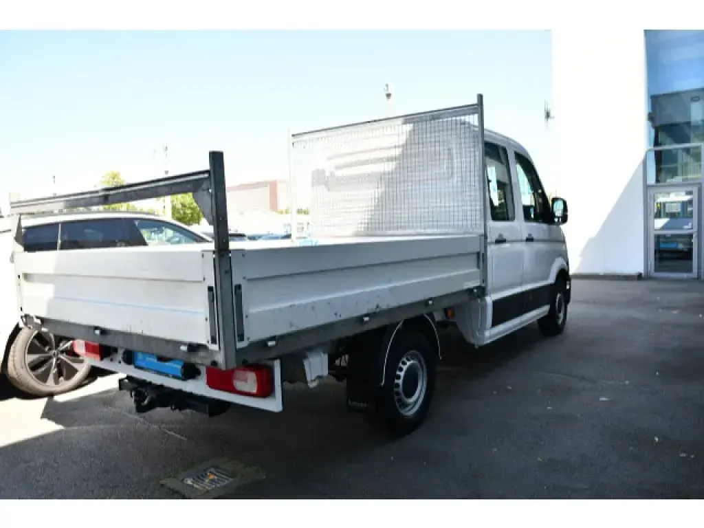Gebraucht VW Crafter 177 PS (130 kW) 2022 Candyweiß Van