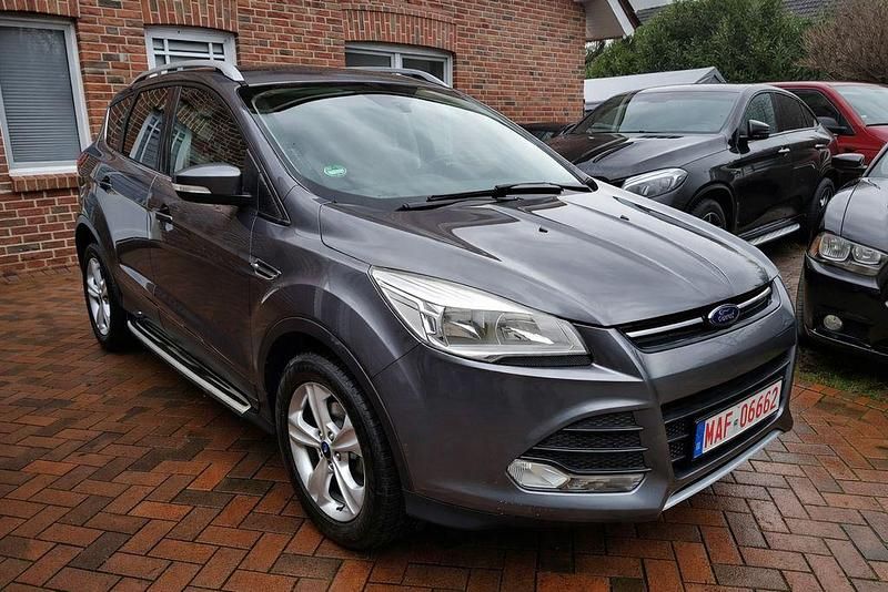 Gebraucht Ford Kuga 150 PS (110 kW) 2013 Grau SUV