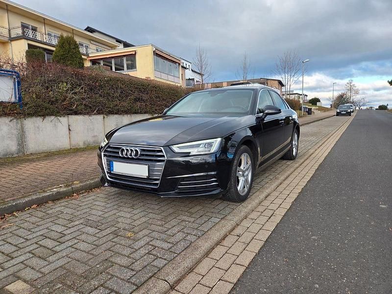 Gebraucht Audi A4 Sport 252 PS (185 kW) 2016 Schwarz Limousine