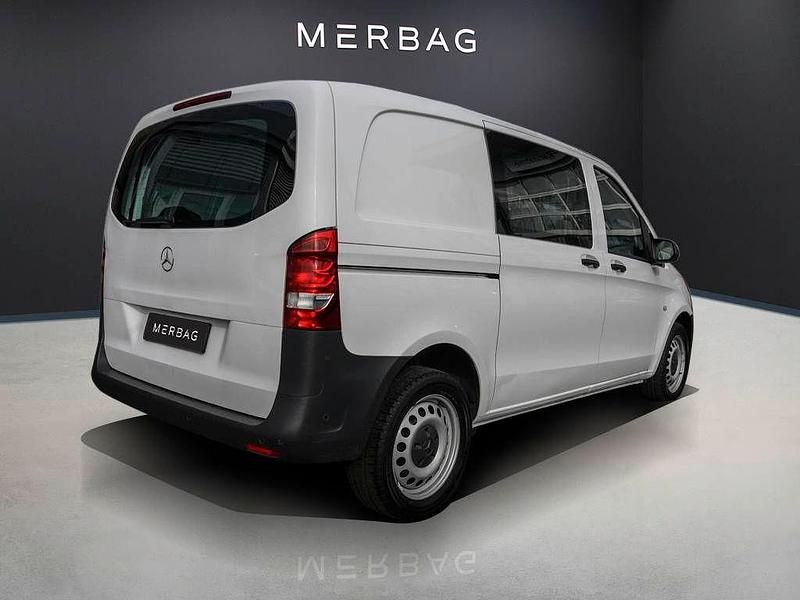 Gebraucht Mercedes Vito 136 PS (100 kW) 2020 Arktikweiß Van
