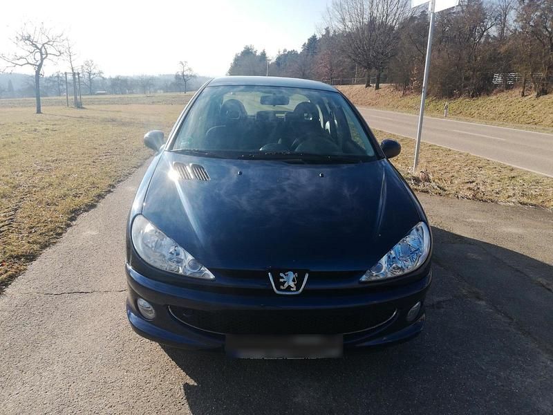 Gebraucht Peugeot 206 75 PS (55 kW) 2008 Blau Kleinwagen