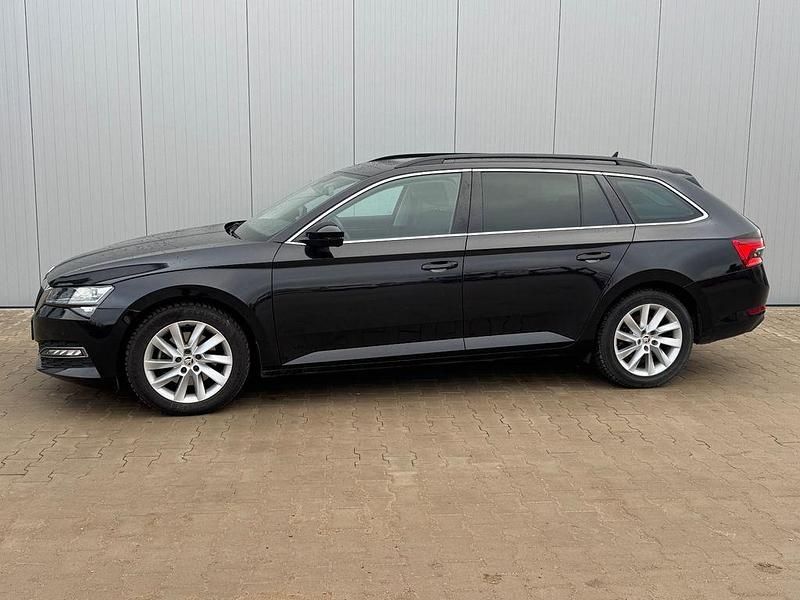 Gebraucht Skoda Superb Style 190 PS (139 kW) 2019 Schwarz Kombi