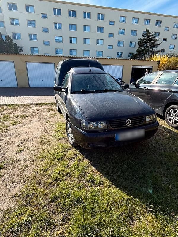 Usata VW Caddy 75 CV (55 kW) 2000 Nero Monovolume
