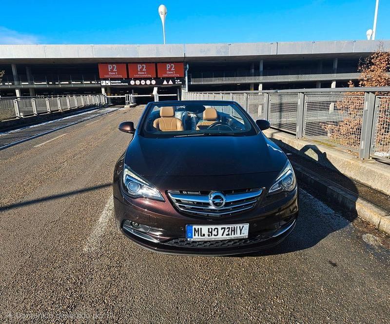 Gebraucht Opel Cascada Innovation 170 PS (125 kW) 2016 Braun Cabrio