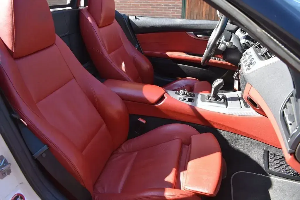 Gebraucht BMW Z4 Executive 340 PS (250 kW) 2011 Weiß Cabrio