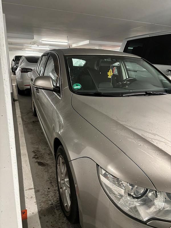 Beige Gebraucht 2009 Skoda Superb Limousine | 4.500 € (Fairer Preis) - Bild 1/4
