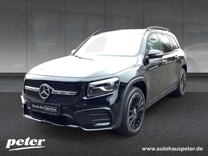 Metalliclack kosmosschwarz Gebraucht 2025 Mercedes GLB220 AMG SUV | 54.540 € (Teuer) - Bild 1/4