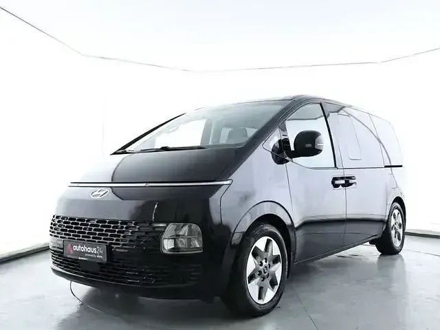 Gebraucht Hyundai Staria Prime 177 PS (130 kW) 2023 Schwarz Van / Kleinbus