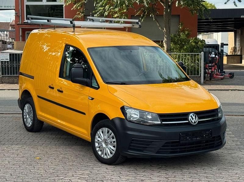 Gelb Gebraucht 2018 VW Caddy Van / Kleinbus | 8.900 € (Guter Preis) - Bild 1/4