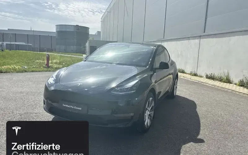 Gebraucht Tesla Model Y 273 kW (372 PS) 2023 Schwarz SUV