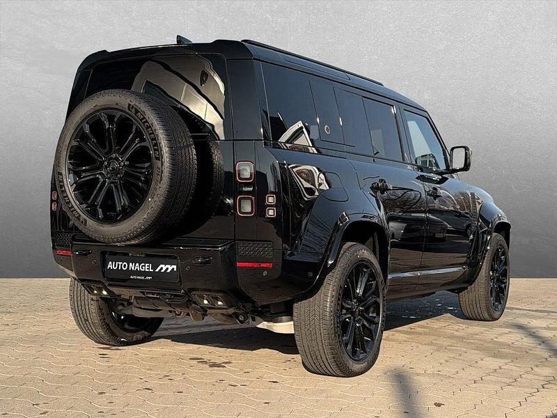 Gebraucht Land Rover Defender 635 PS (467 kW) 2026 Schwarz SUV