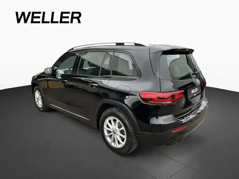 Gebraucht Mercedes GLB200 163 PS (119 kW) 2021 Schwarz SUV