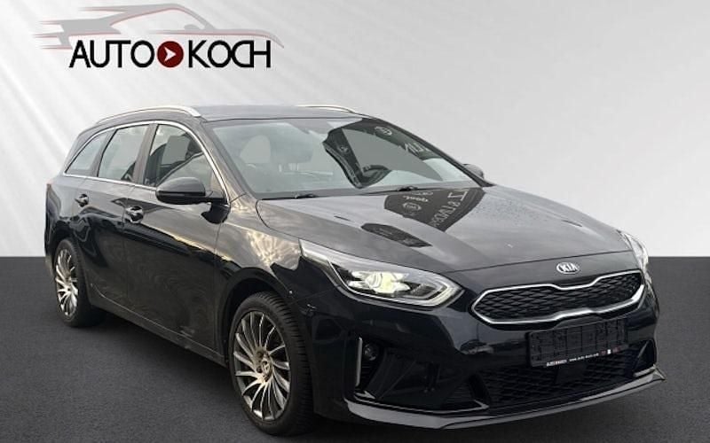 Schwarz Gebraucht 2020 Kia Ceed Sportswagon Spirit Kombi | 18.888 € (Fairer Preis) - Bild 1/4