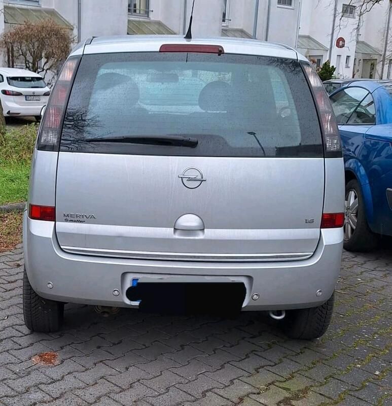 Silber Gebraucht 2006 Opel Meriva Van / Kleinbus | 3.300 € (Fairer Preis) - Bild 1/4