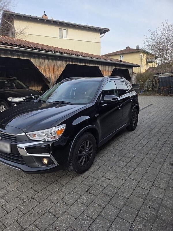 Second-hand Mitsubishi ASX Plus 150 CP (110 kW) 2017 Negru SUV