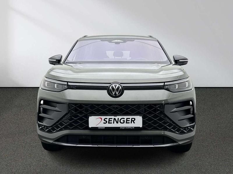 Neu VW Tayron R-line 193 PS (141 kW) 2025 Grün SUV