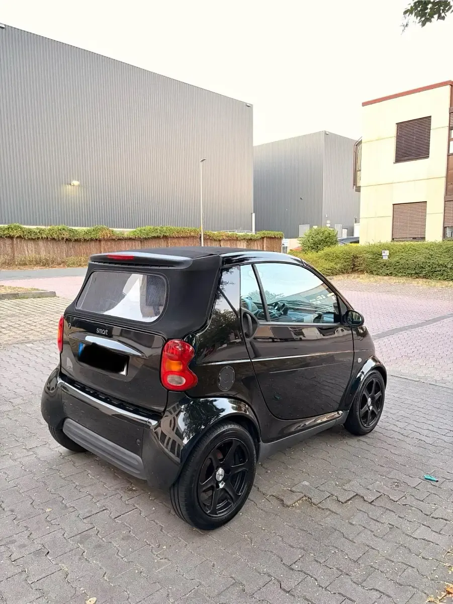 Gebraucht Smart ForTwo Cabrio 61 PS (44 kW) 2002 Schwarz Cabrio