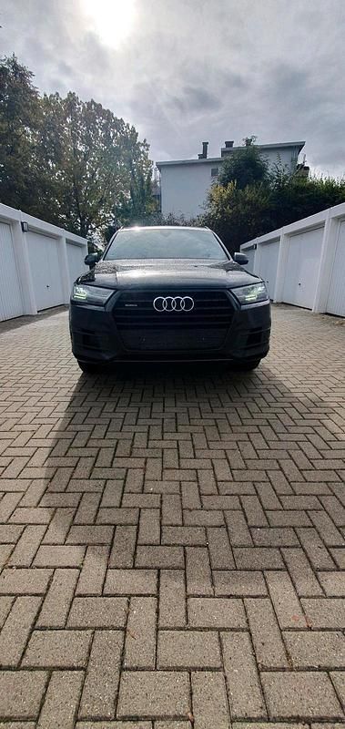 Schwarz Gebraucht 2019 Audi Q7 Black Edition SUV | 52.000 € (Teuer) - Bild 1/4