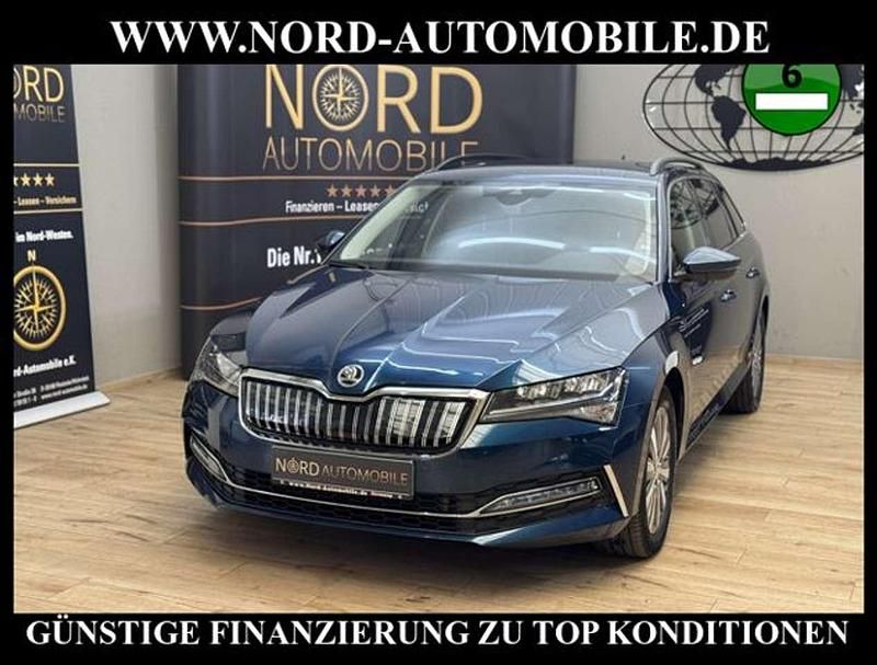 Gebraucht Skoda Superb Ambition 218 PS (160 kW) 2021 Blau Kombi
