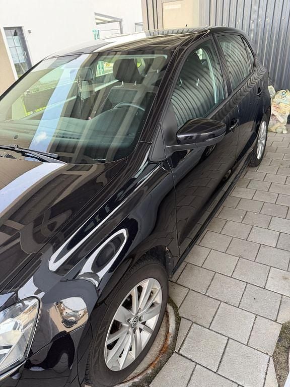 Gebraucht VW Polo Comfortline 75 PS (55 kW) 2014 Schwarz Limousine