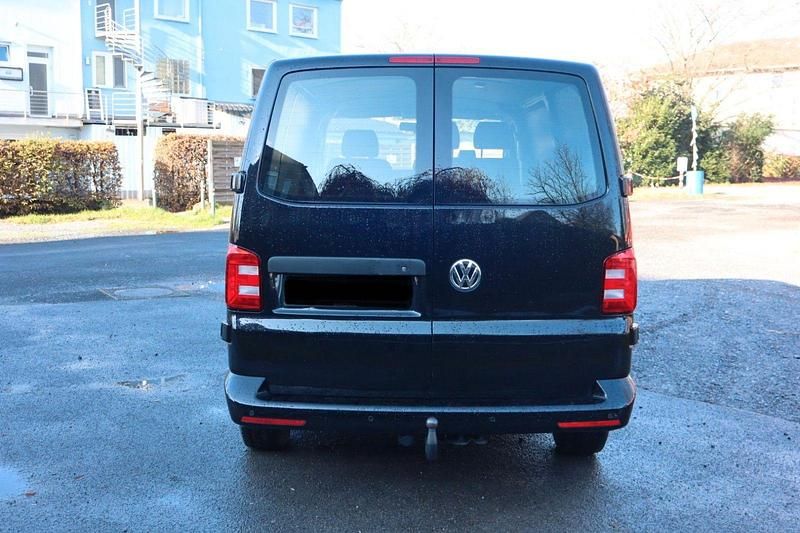 Gebraucht VW Transporter 150 PS (110 kW) 2018 Schwarz Van