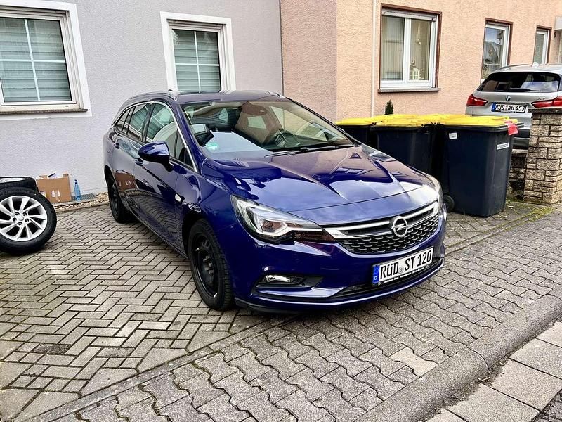 Gebraucht Opel Astra Active 160 PS (117 kW) 2016 Kombi