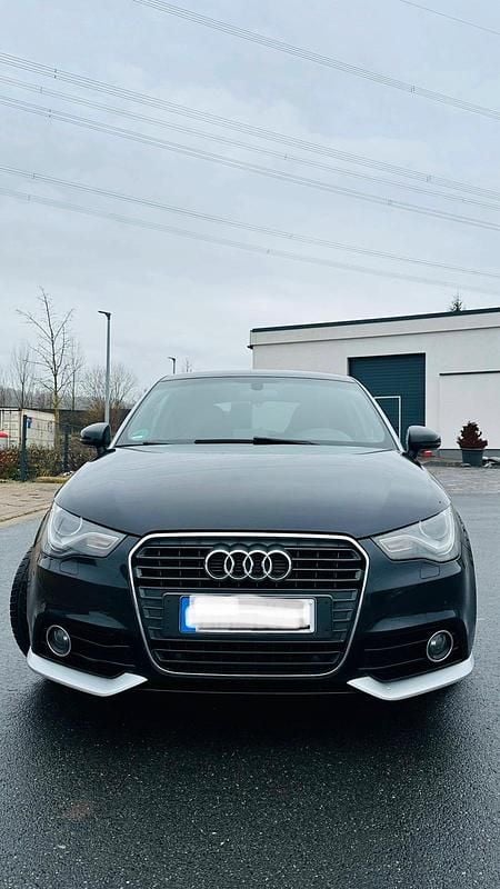 Gebraucht Audi A1 S-Line 185 PS (136 kW) 2011 Schwarz Kleinwagen