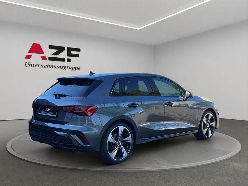 Gebraucht Audi A3 S-Line 150 PS (110 kW) 2025 Daytonagrau perleffekt Limousine