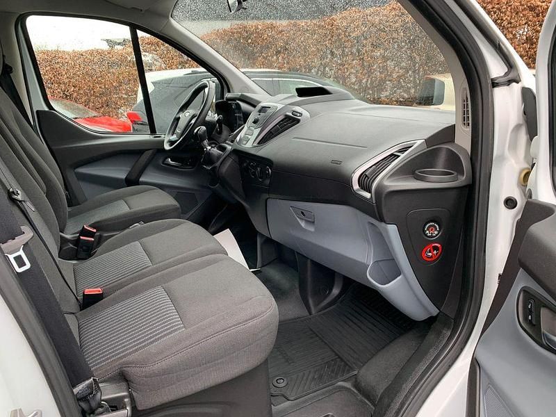 Second-hand Ford Transit 125 CP (91 kW) 2014 Alb Monovolum