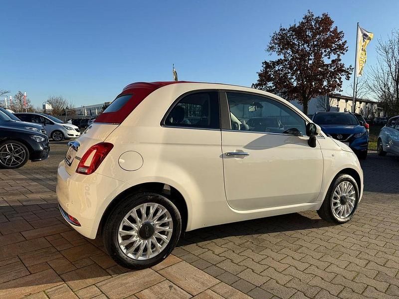 Gebraucht Fiat 500C Basis 69 PS (50 kW) 2023 Pompei grau / verdeck rot Cabrio