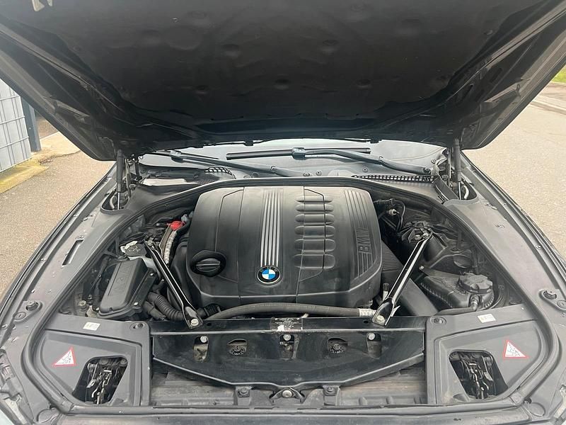 Gebraucht BMW 525 204 PS (150 kW) 2010 Schwarz Limousine