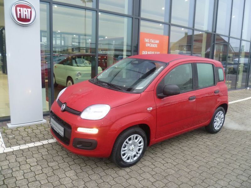 Rot Neu 2025 Fiat Panda Kleinwagen | 17.390 € - Bild 1/4