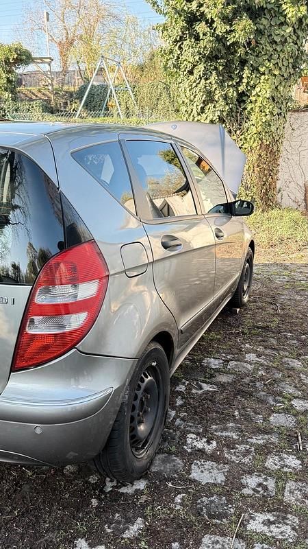 Gebraucht Mercedes A180 2007 Grau Kleinwagen