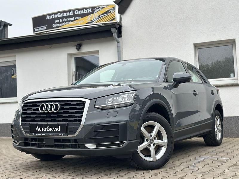Gebraucht Audi Q2 Ambiente 150 PS (110 kW) 2017 Grau SUV