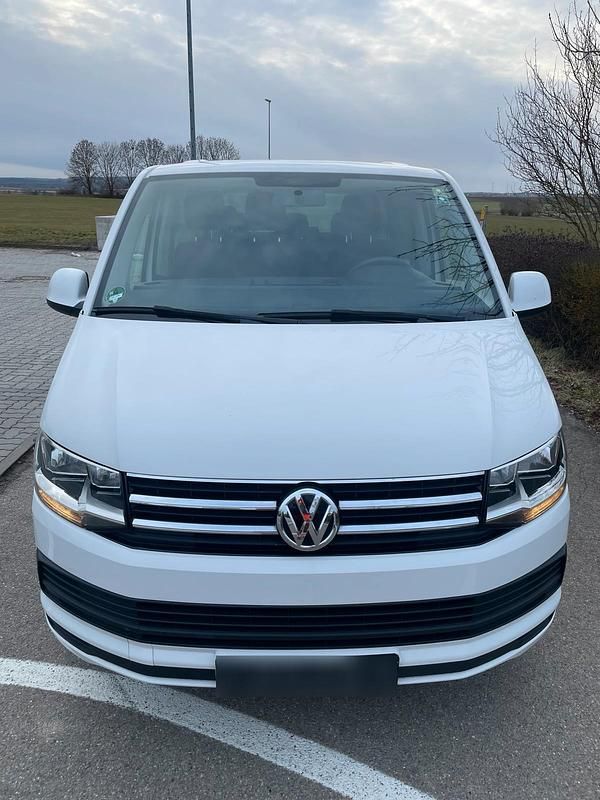 Gebraucht VW Caravelle 150 PS (110 kW) 2019 Weiß Van / Kleinbus